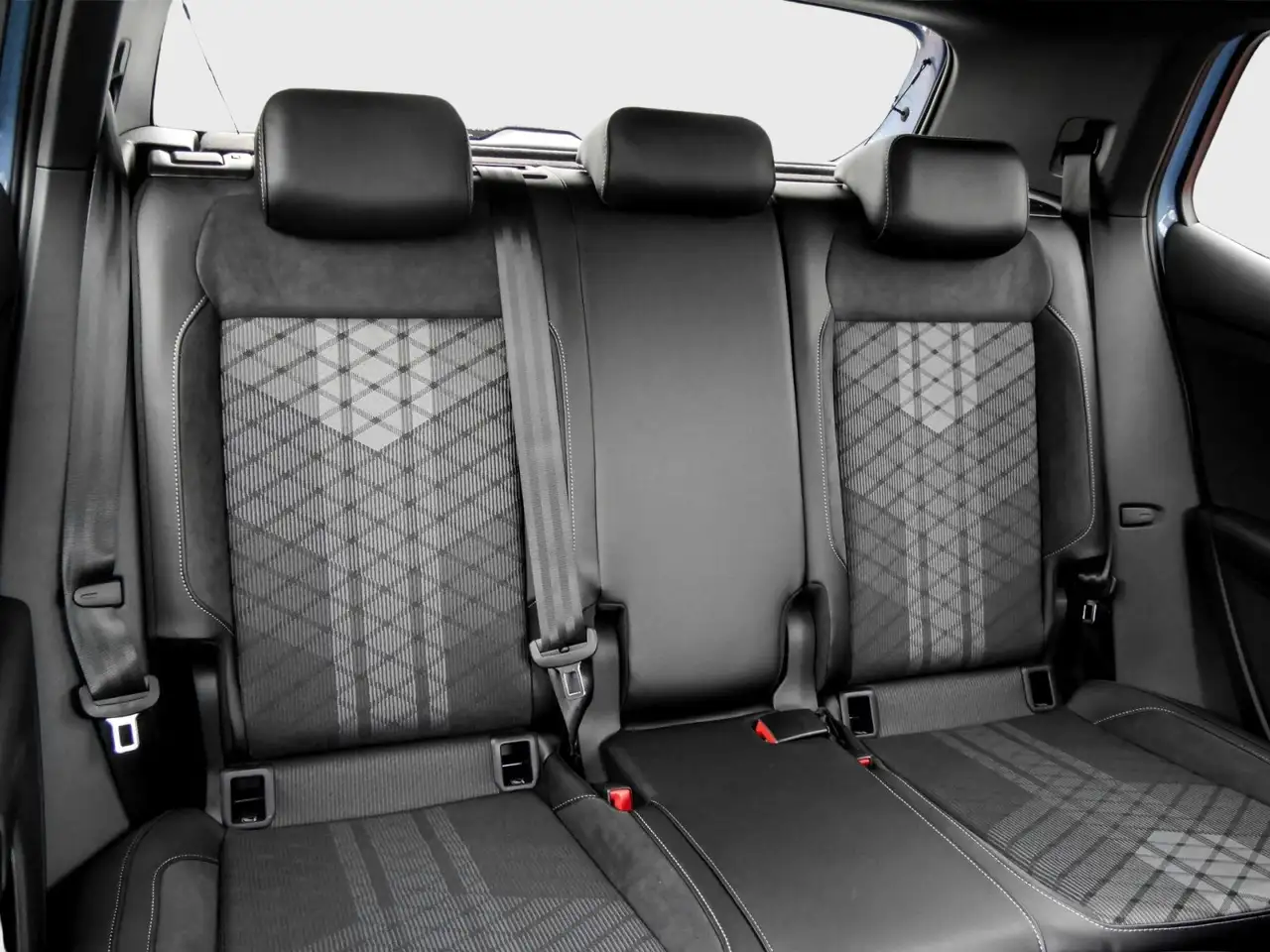 Volkswagen T-Cross 4
