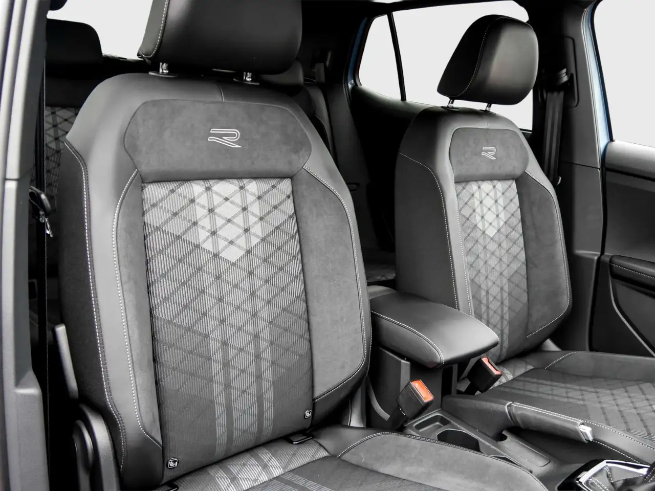 Volkswagen T-Cross 6