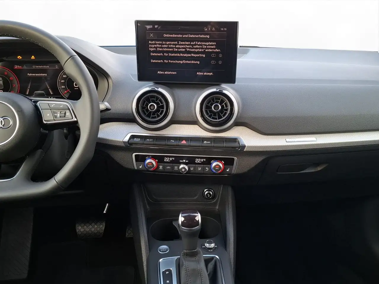 Audi Q2 35 5