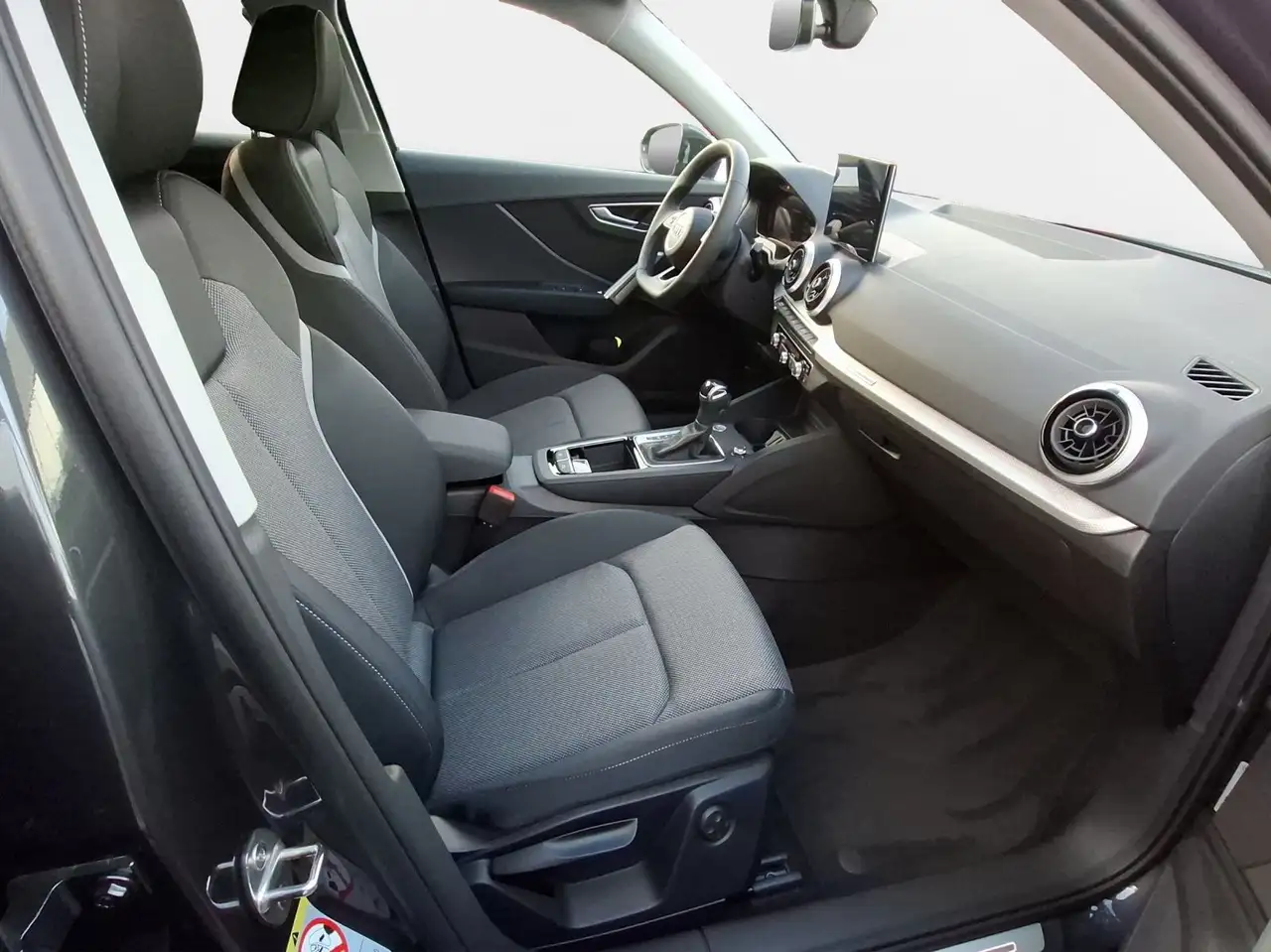 Audi Q2 35 10