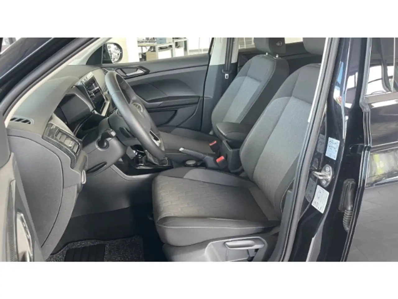 Volkswagen T-Cross 9