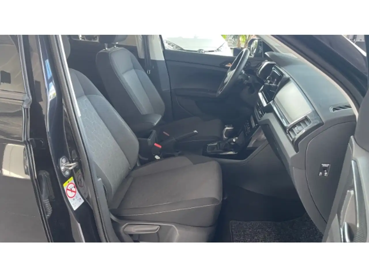 Volkswagen T-Cross 15