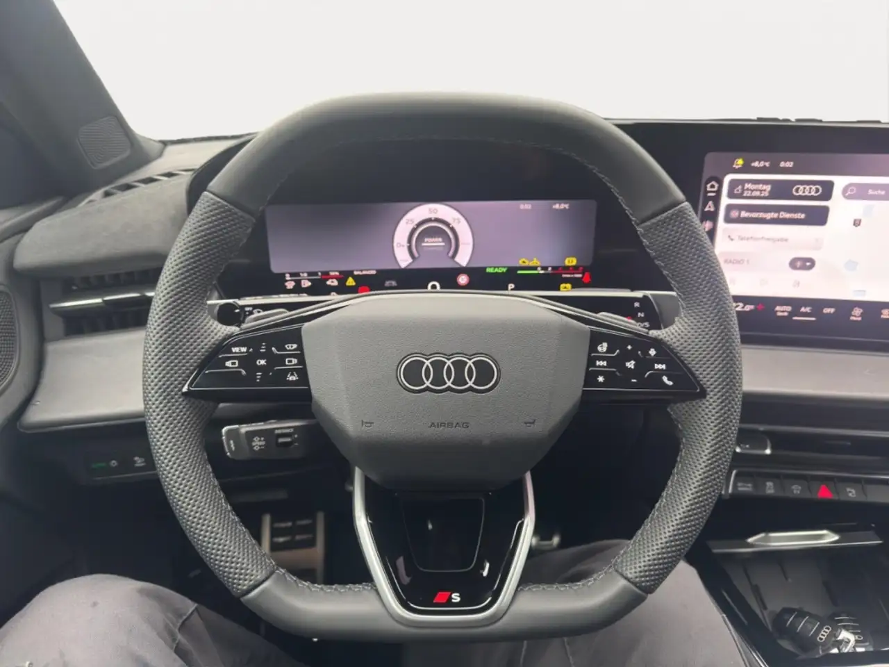 Audi Q3 9