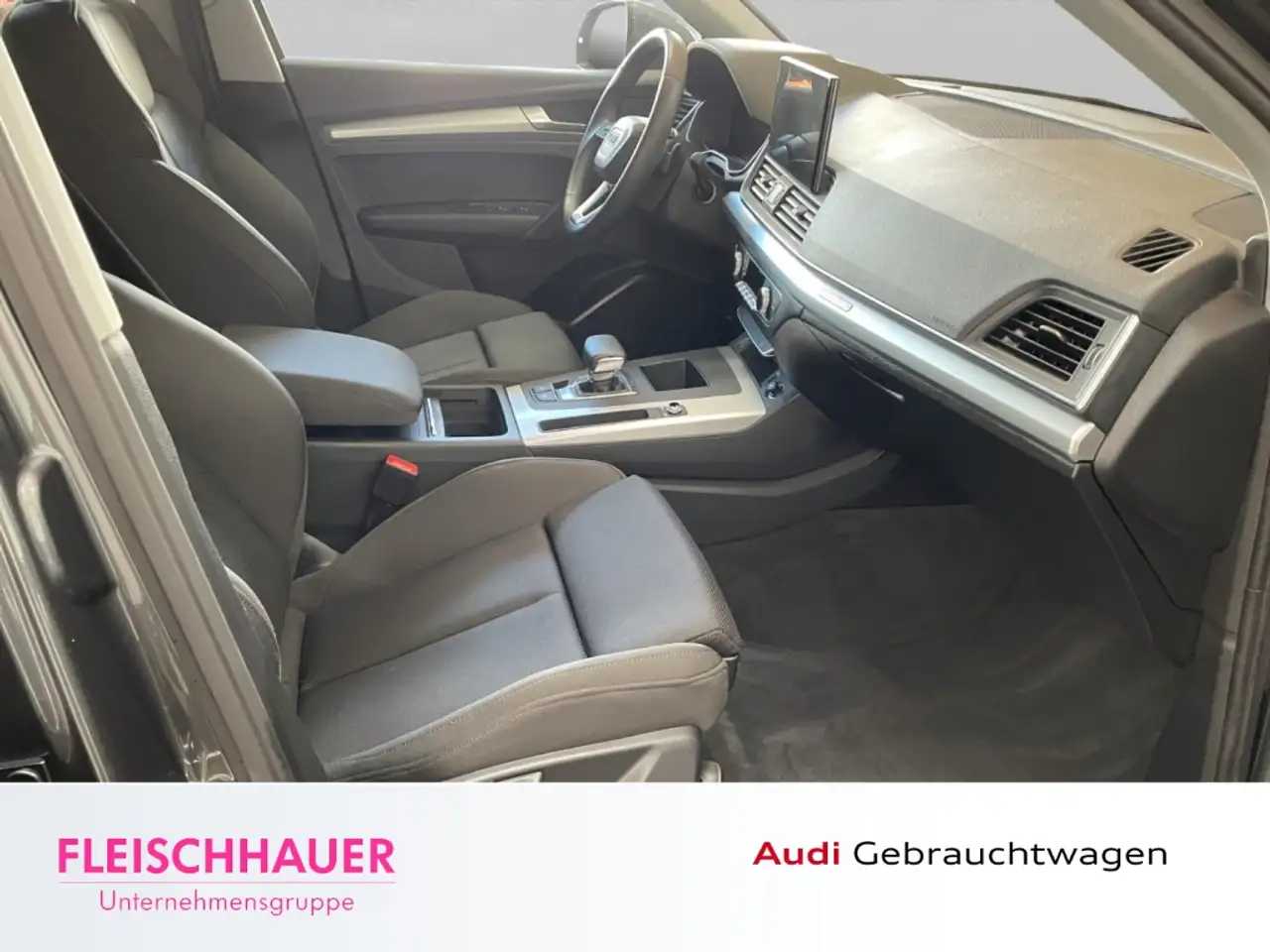 Audi Q5 40 9