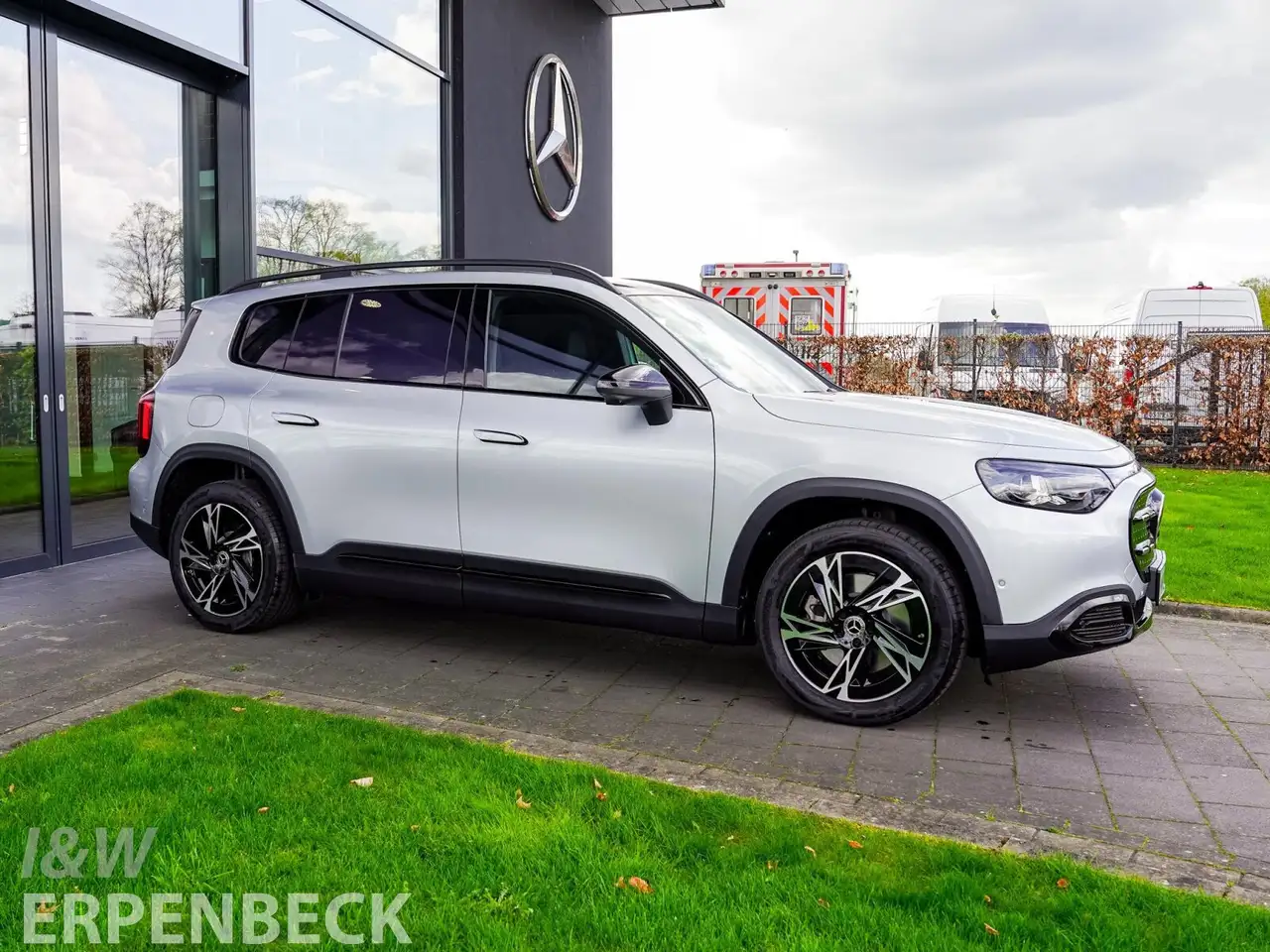 Mercedes-Benz GLB 250 4