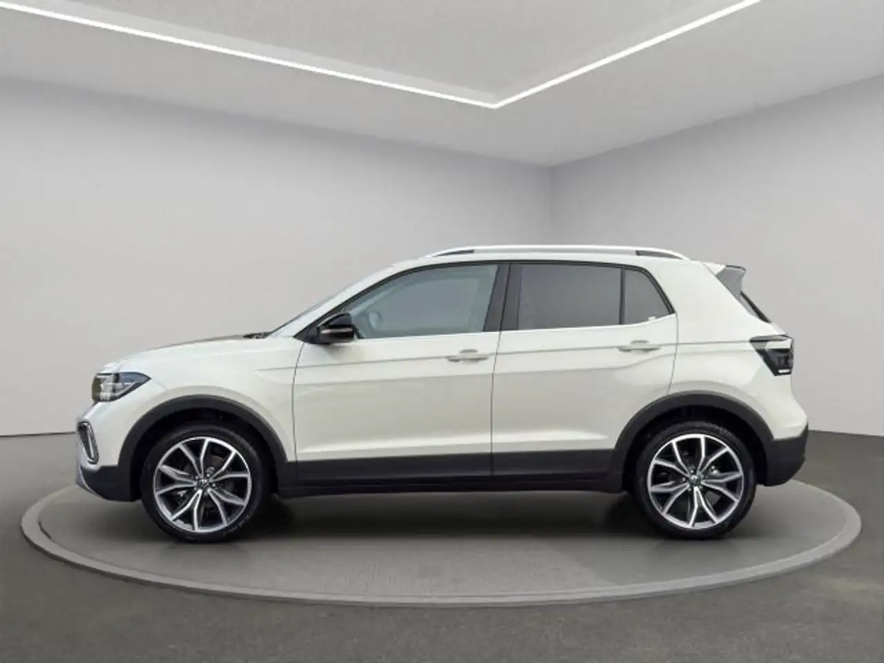 Volkswagen T-Cross 5