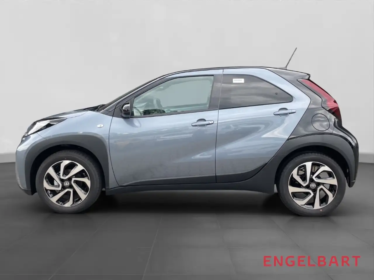 Toyota Aygo X 2