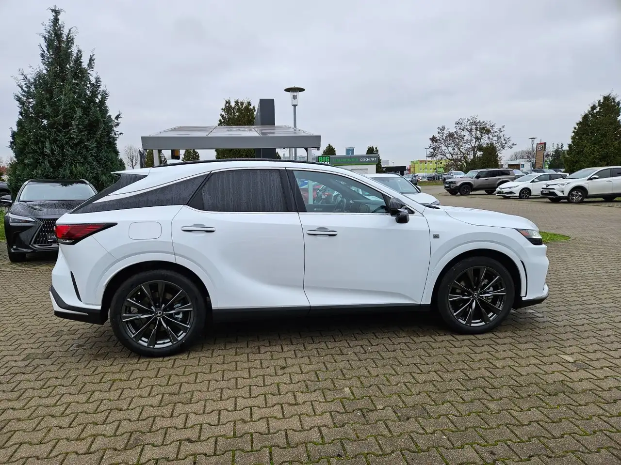 Lexus RX 8