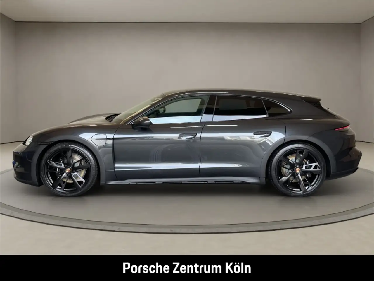 Porsche Taycan 2