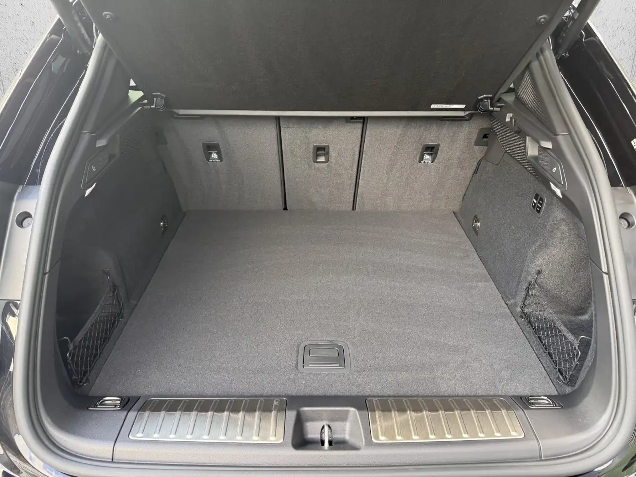 Porsche Macan 13