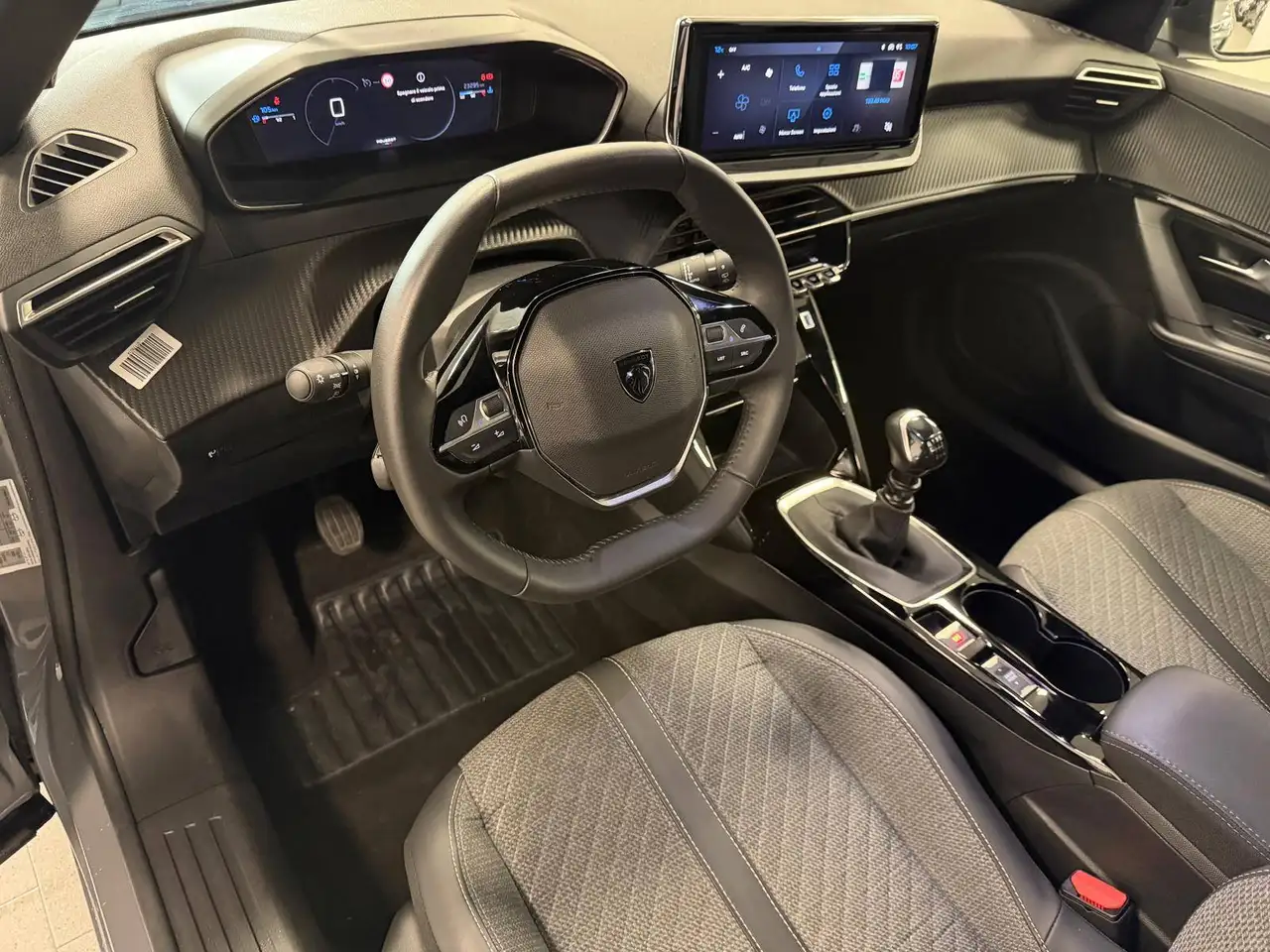 Peugeot 2008 9