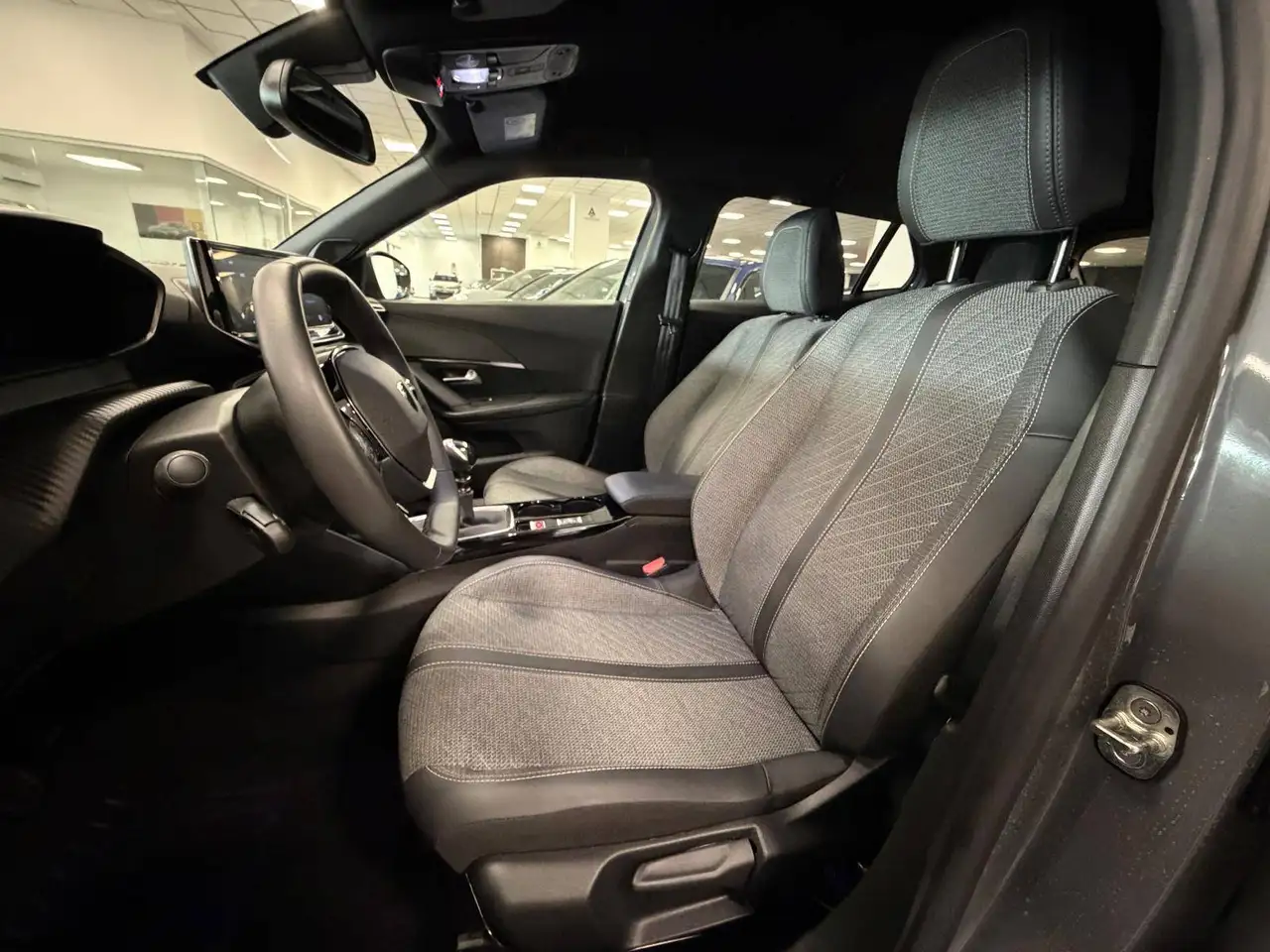 Peugeot 2008 10