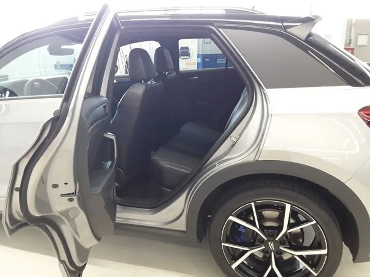 Volkswagen T-Roc 7