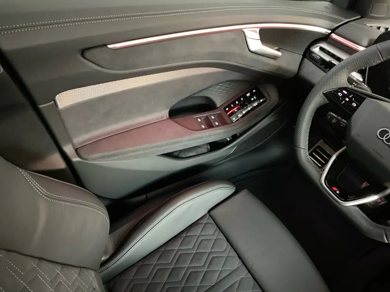 Audi A6 12