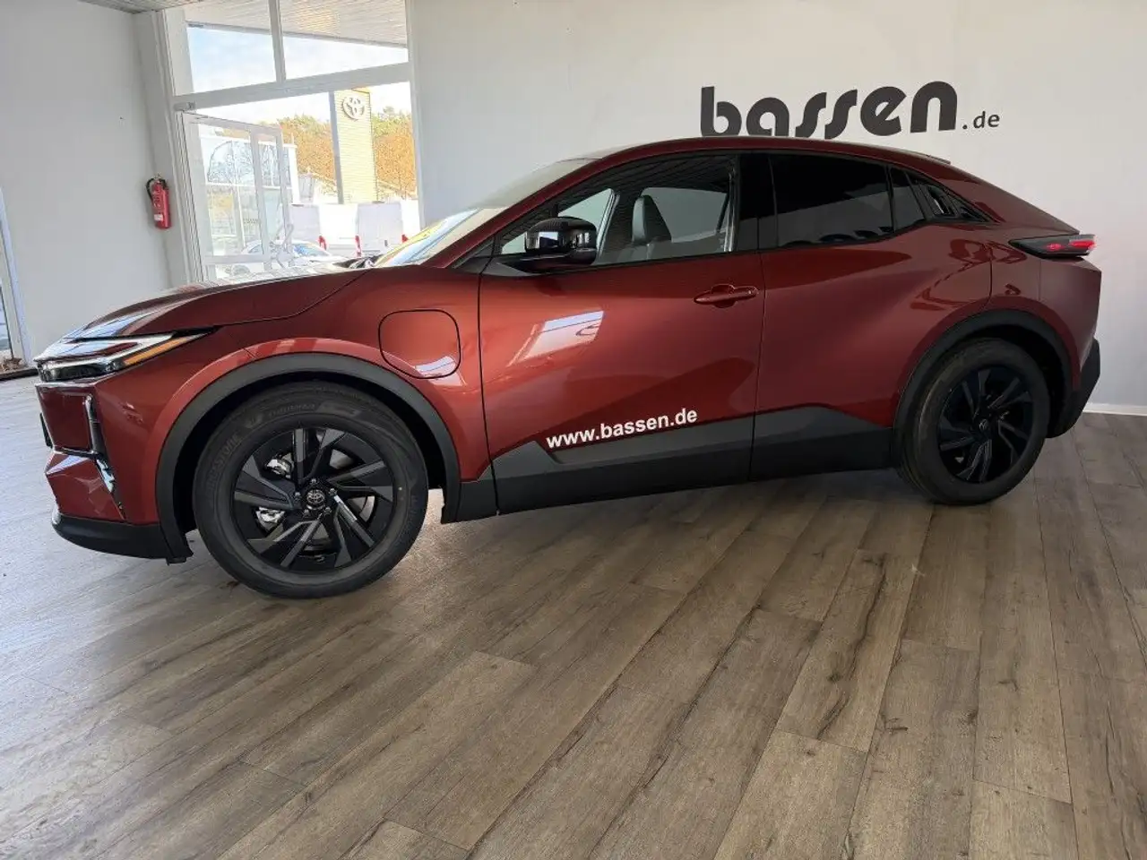 Toyota C-HR 4