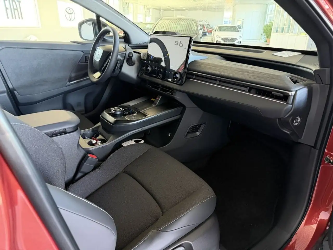 Toyota C-HR 7