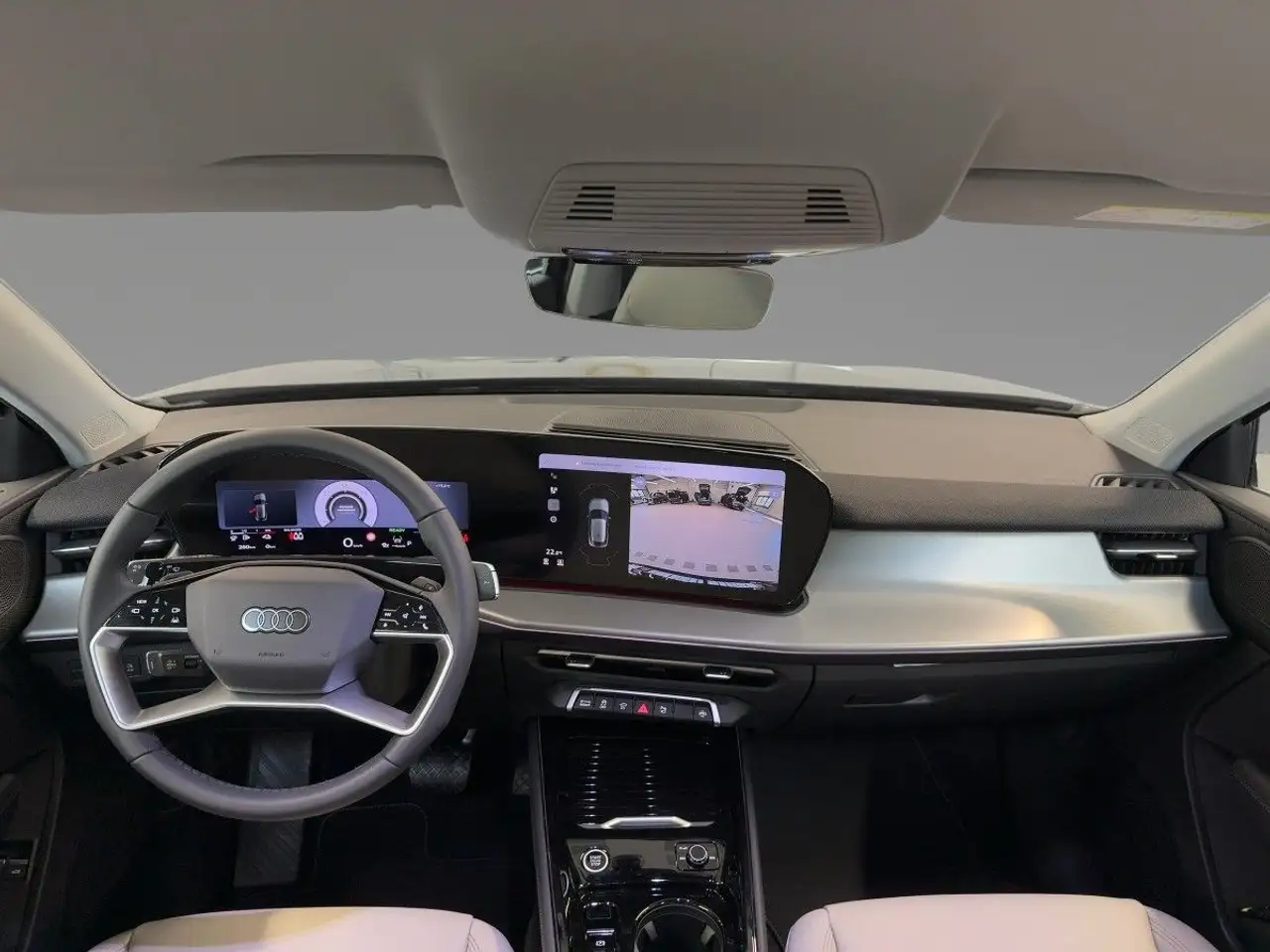 Audi Q3 10