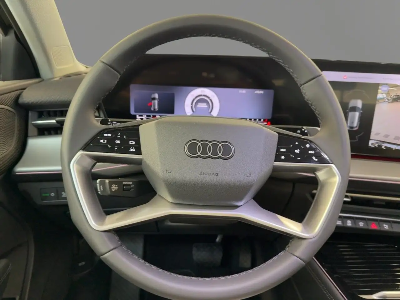 Audi Q3 11