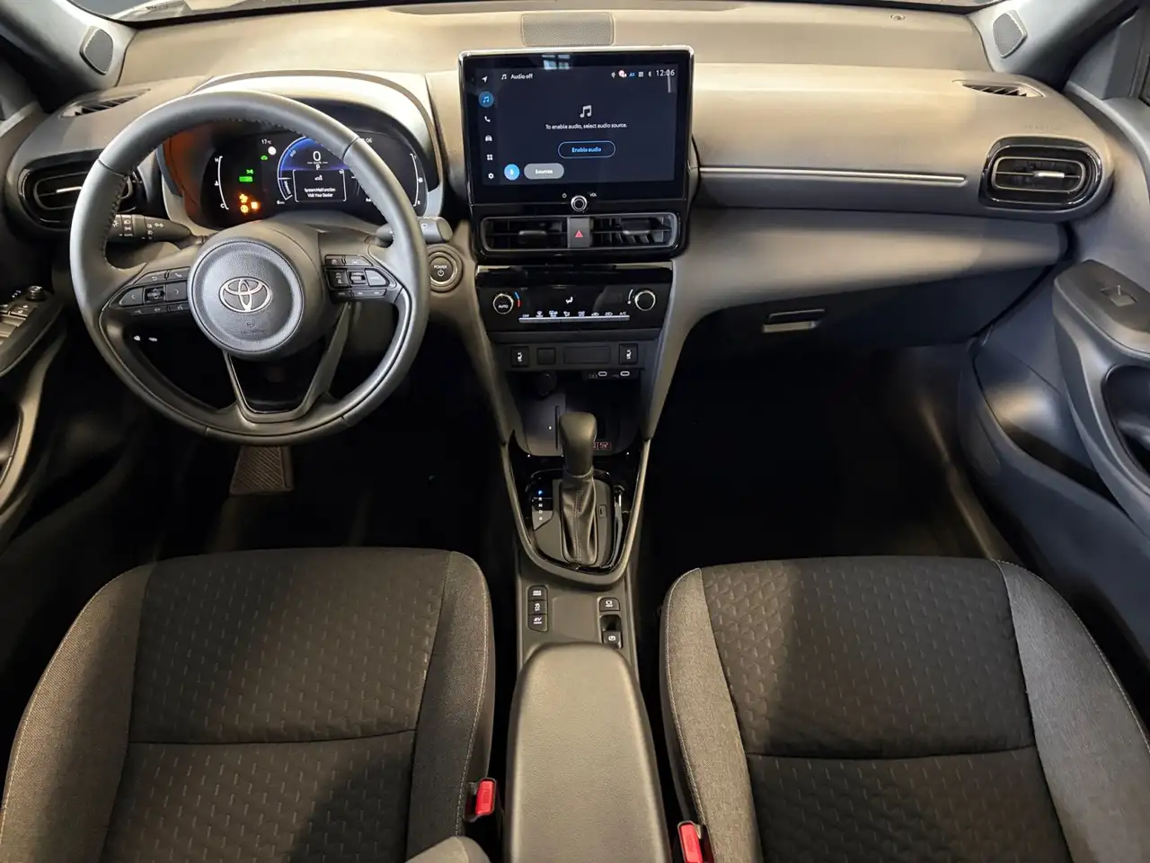 Toyota Yaris 11
