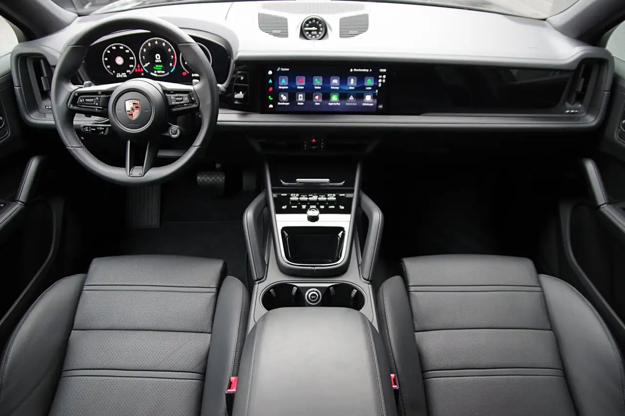 Porsche Cayenne 4