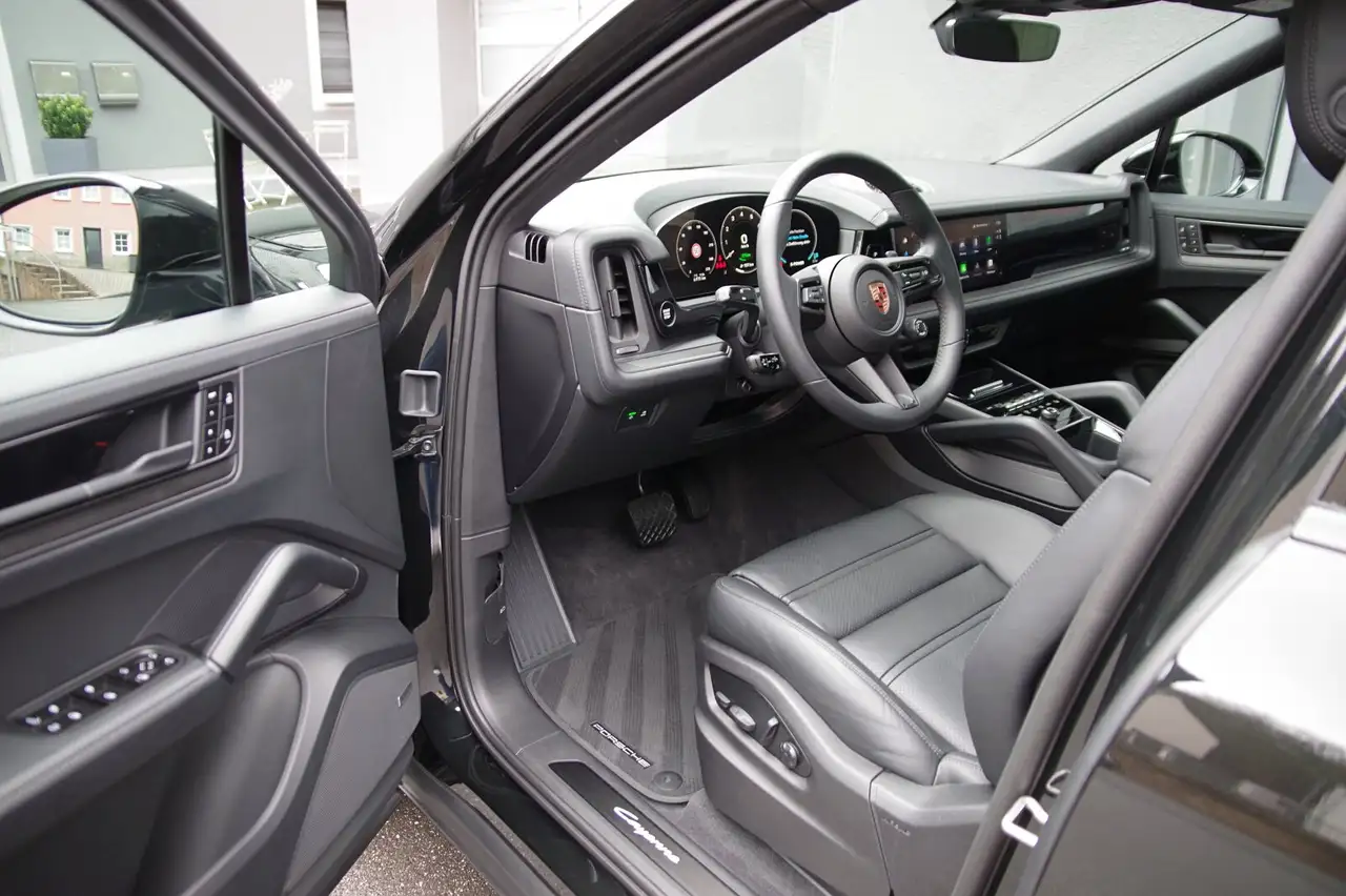 Porsche Cayenne 5