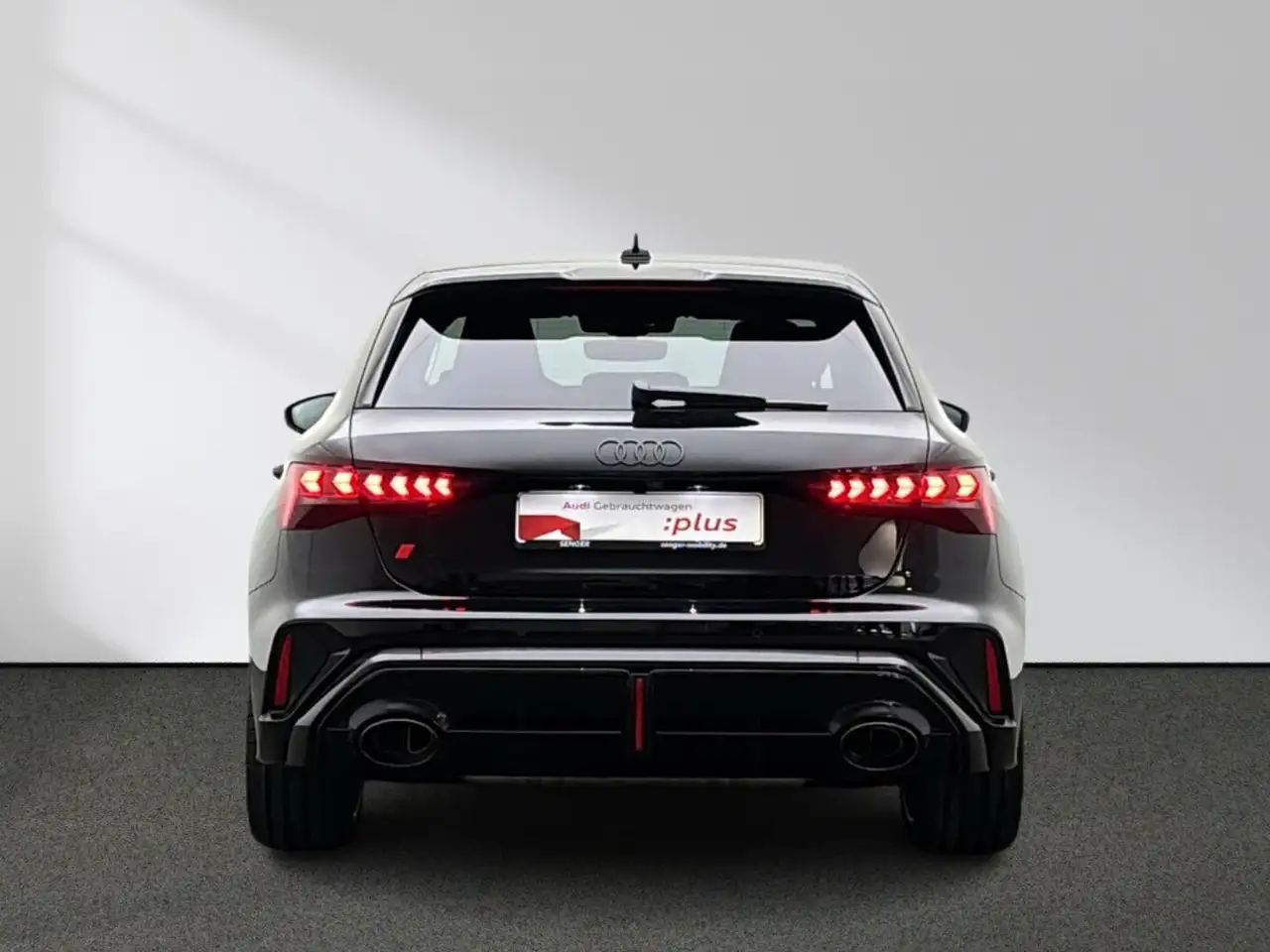 Audi RS3 5