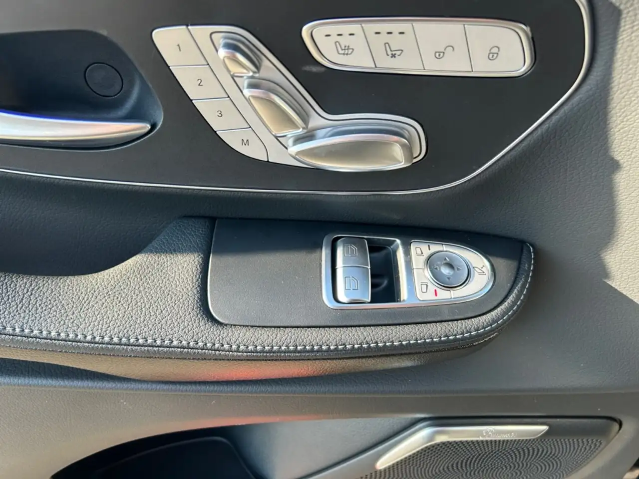 Mercedes-Benz V 300 10