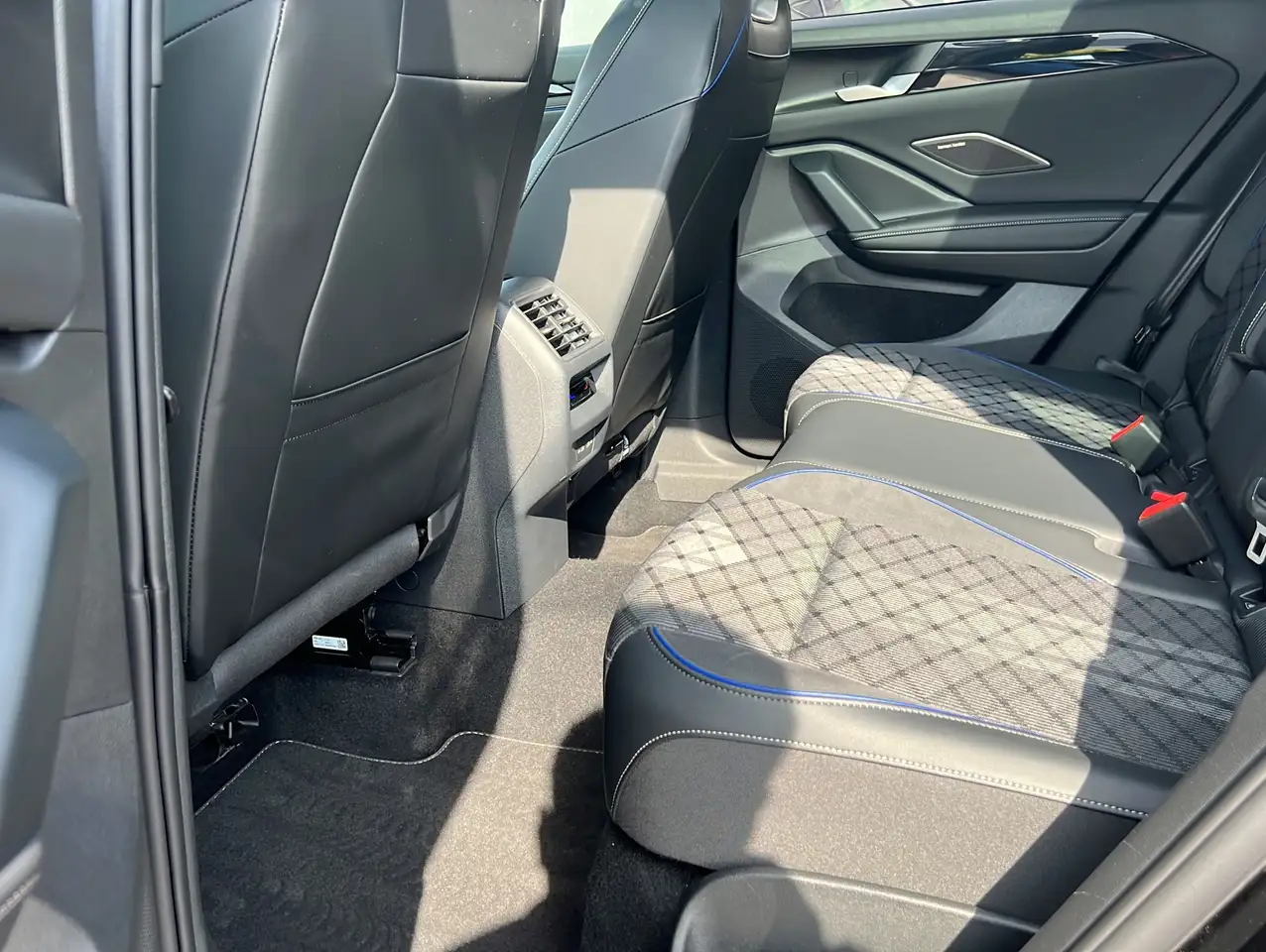 Volkswagen Tiguan 12