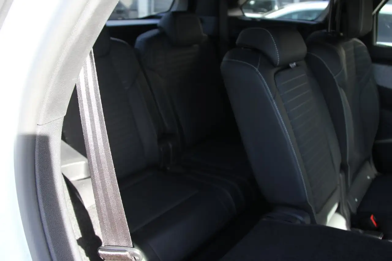 Peugeot 5008 5