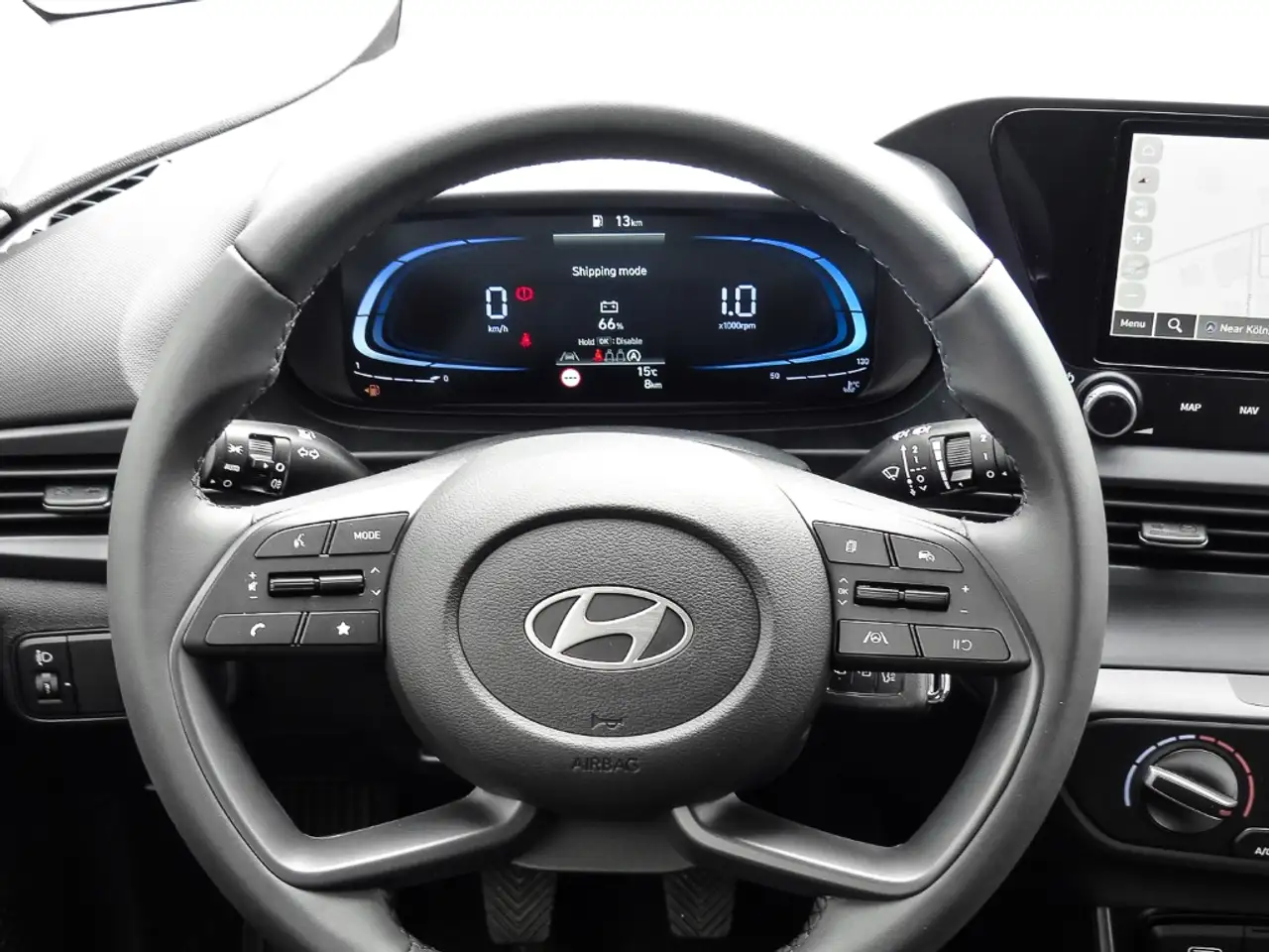 Hyundai i20 8