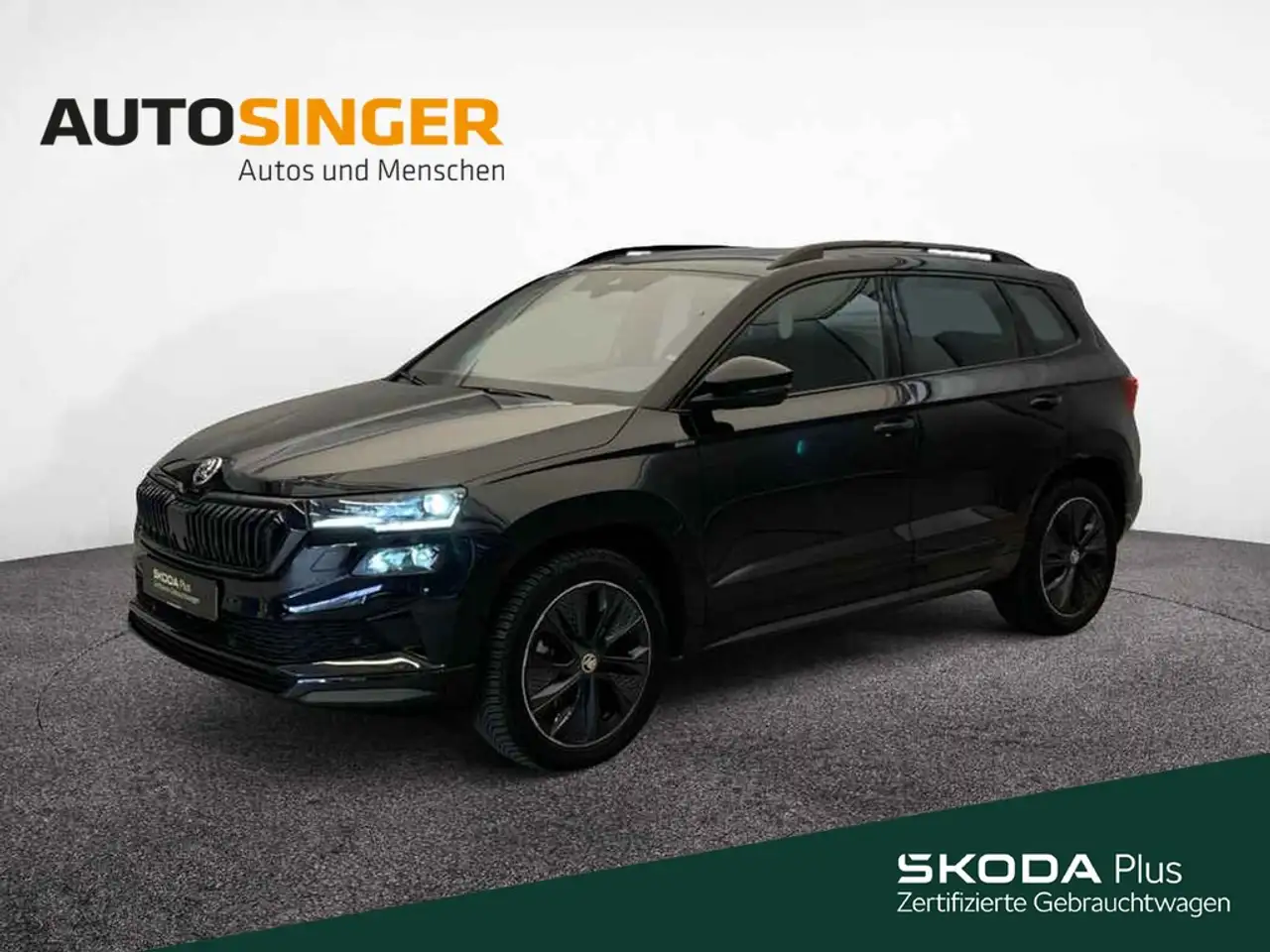 Skoda Karoq Sportline TSI DSG 4x4 *AHK*PANO*MATRIX*ACC