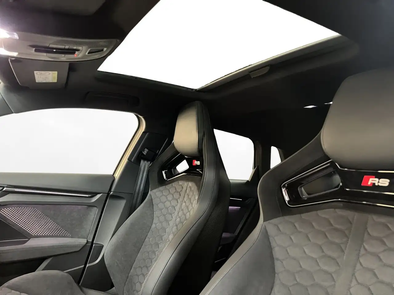 Audi RS3 9