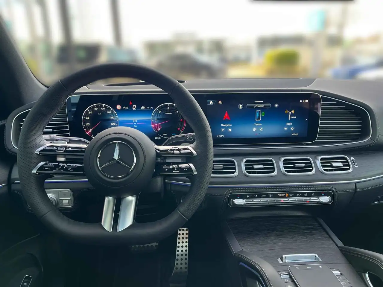 Mercedes-Benz GLS 450 10