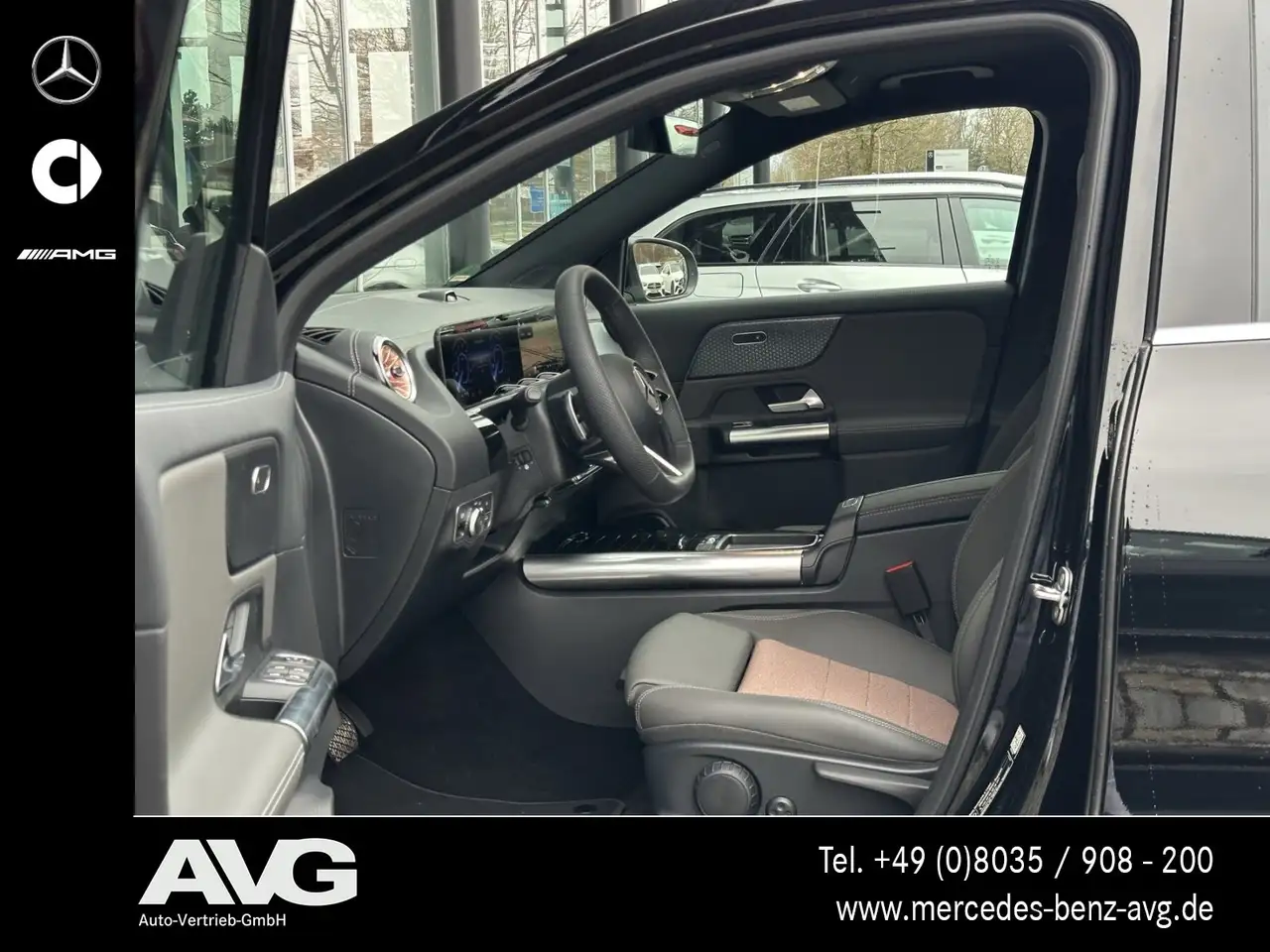 Mercedes-Benz EQA 250 11