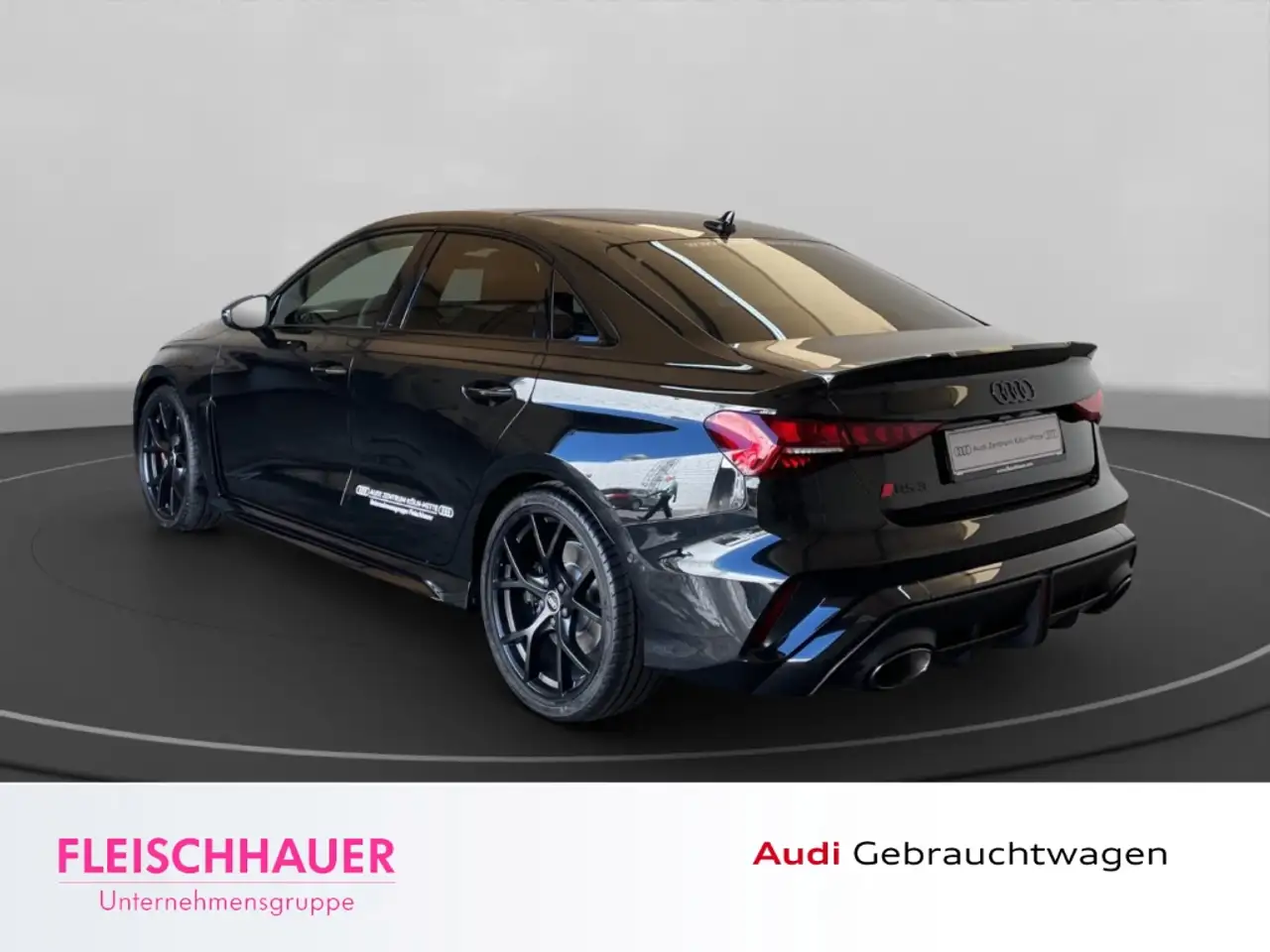Audi RS3 4