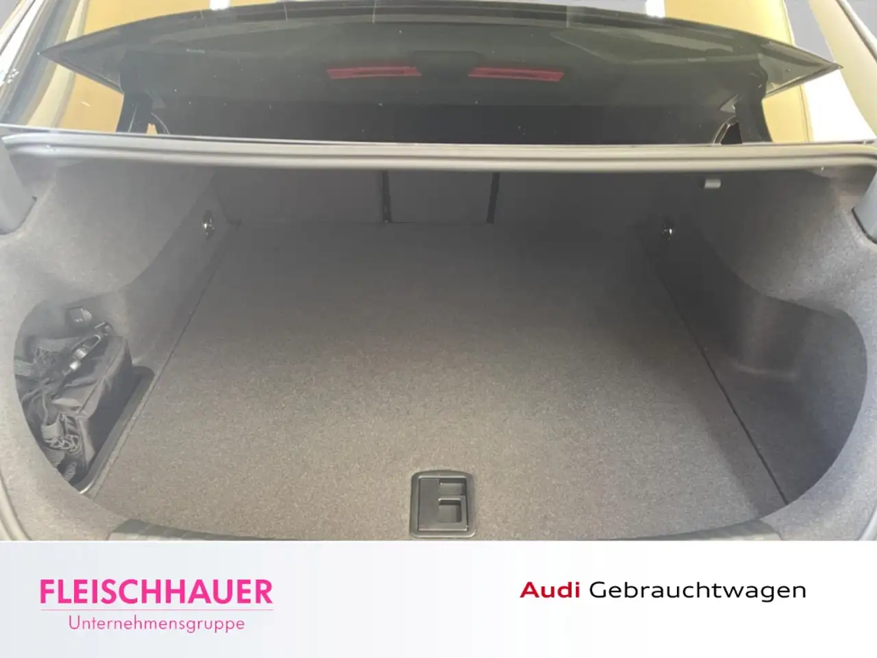 Audi RS3 6