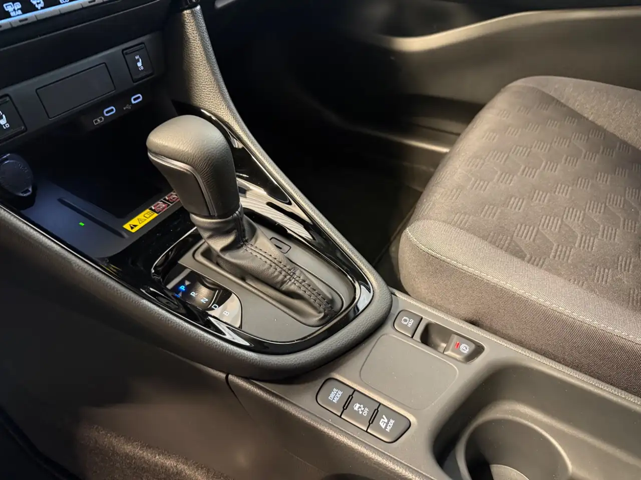 Toyota Yaris 11
