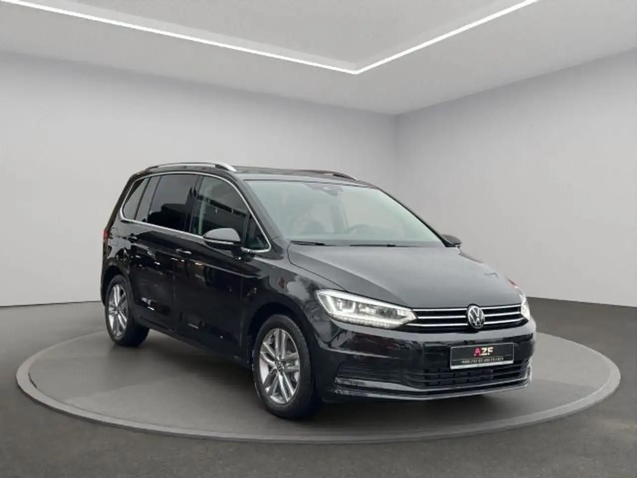 Volkswagen Touran 3
