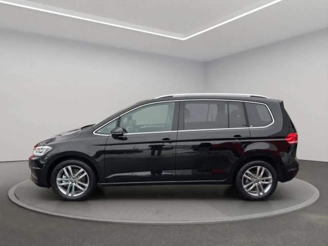 Volkswagen Touran 5