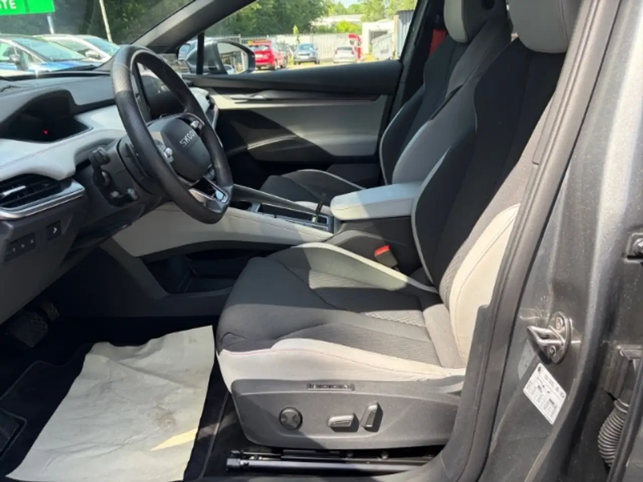 Skoda Elroq 85 11