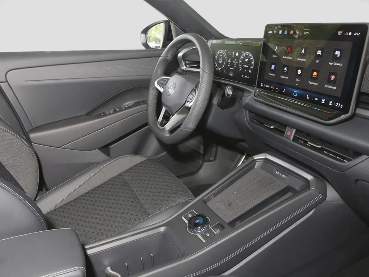 Volkswagen T-Roc 10