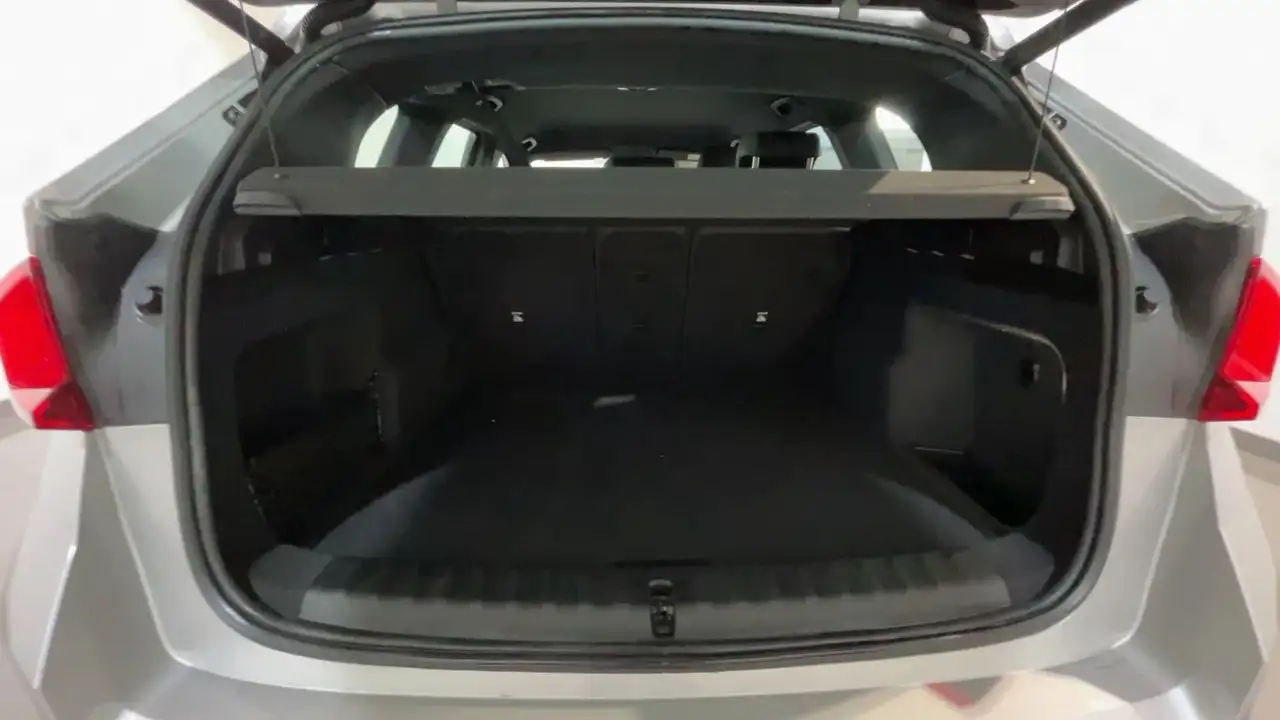 BMW X1 8