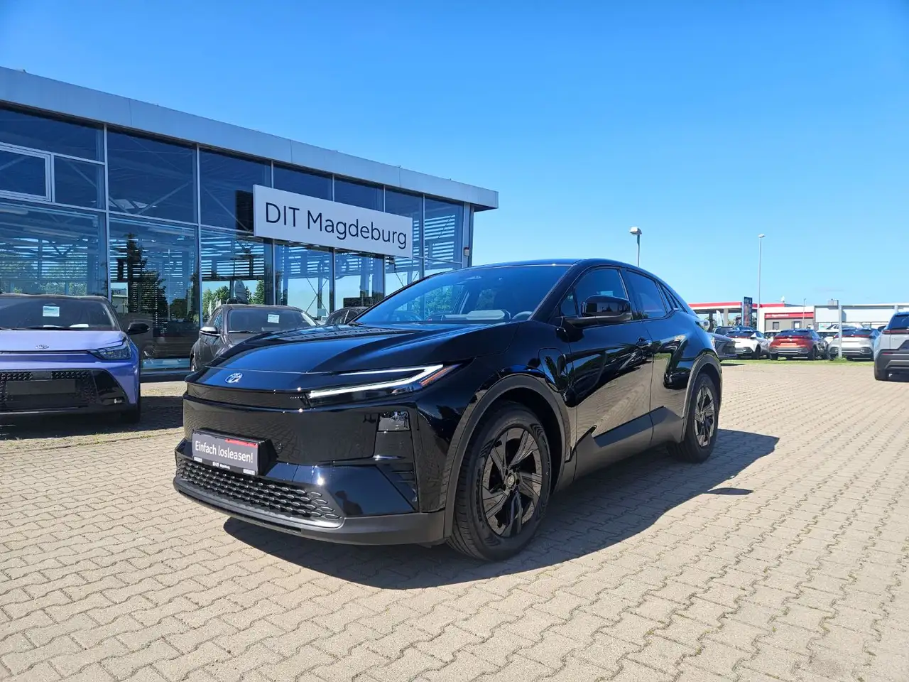 Toyota C-HR 2