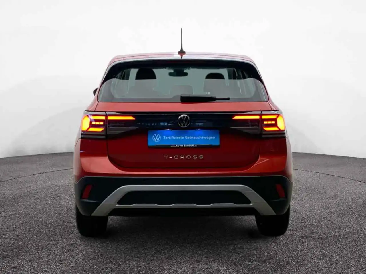 Volkswagen T-Cross 8