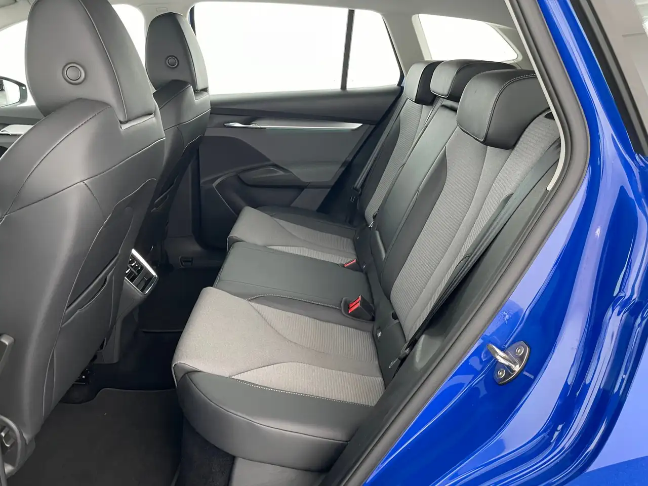 Skoda Enyaq 50 12