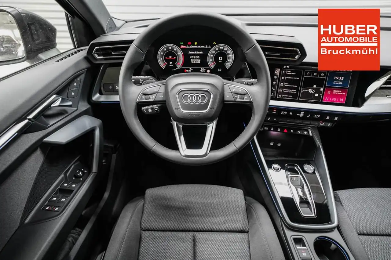 Audi A3 8