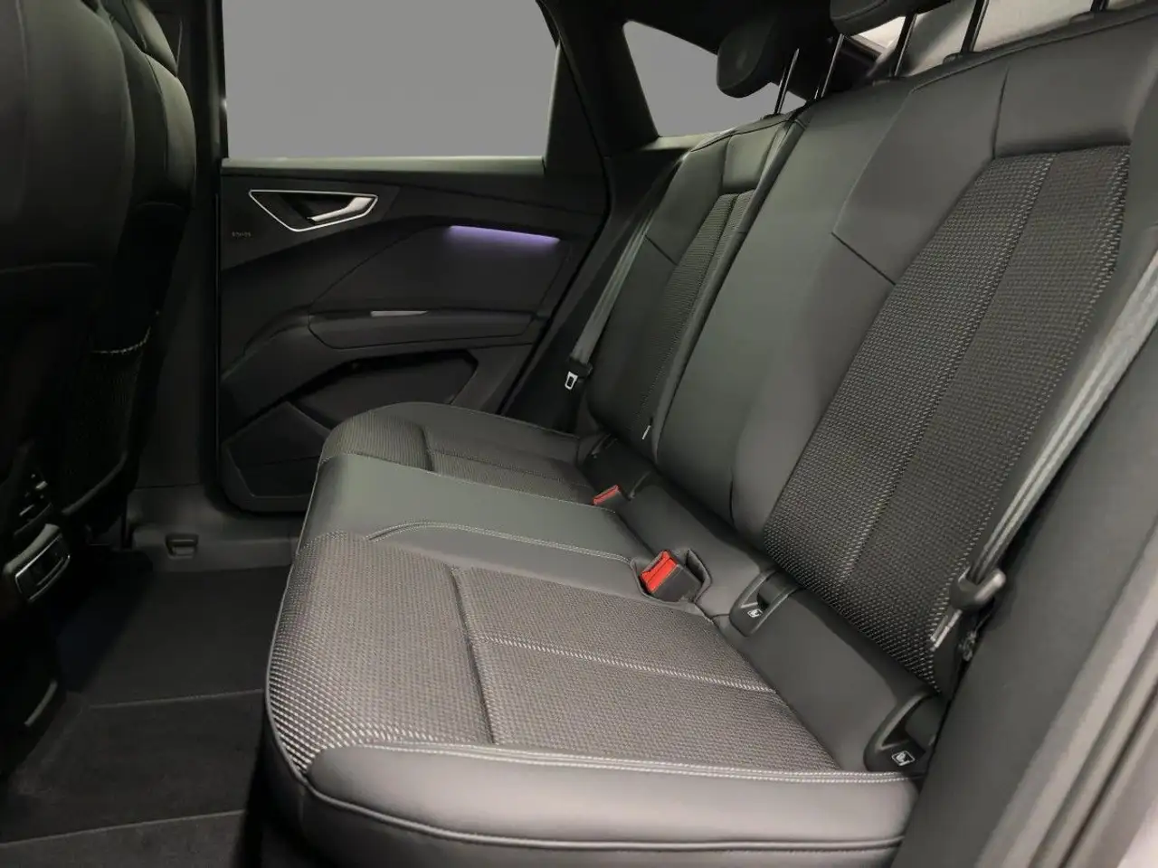 Audi Q4 11