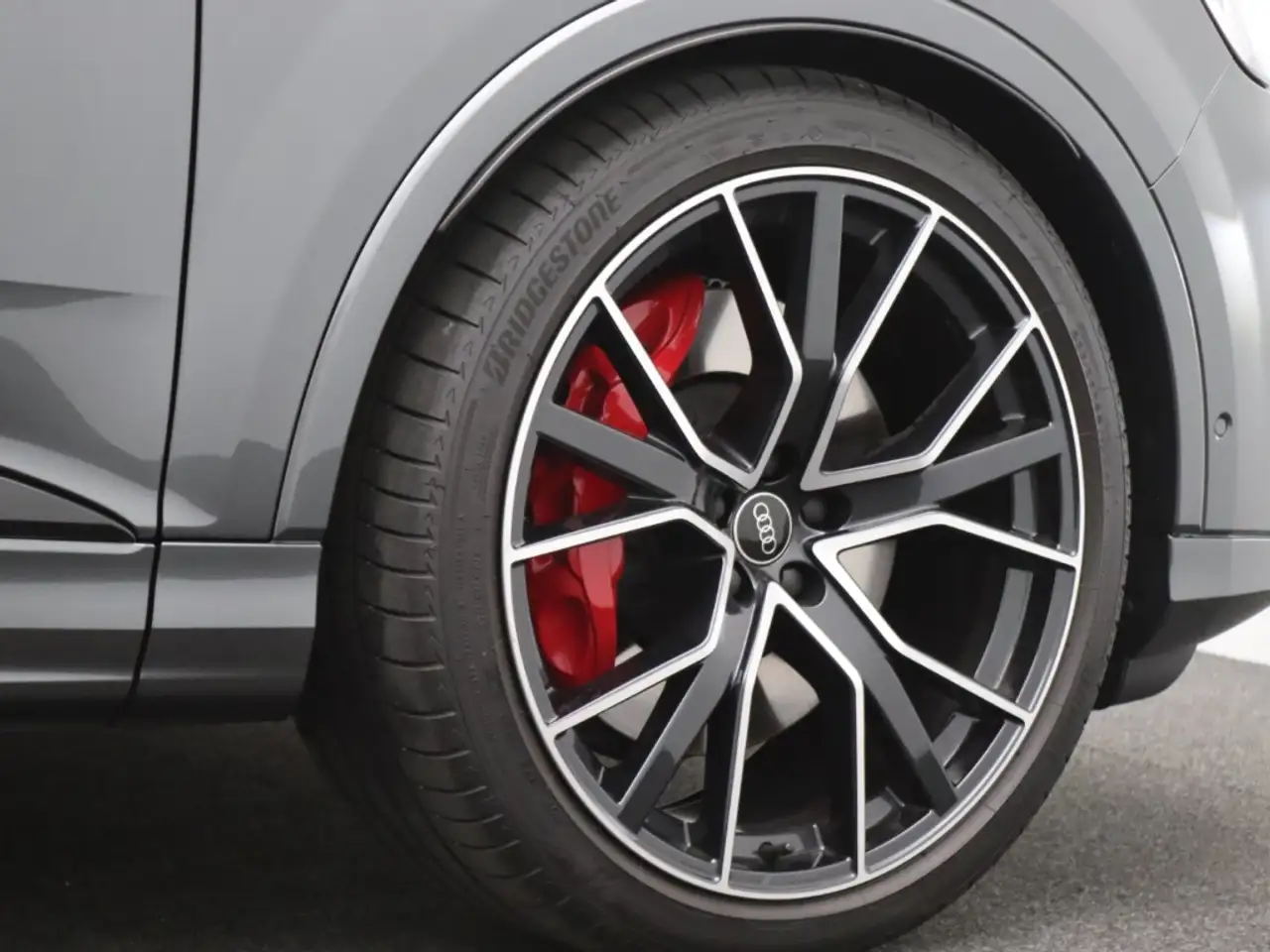 Audi Q7 9