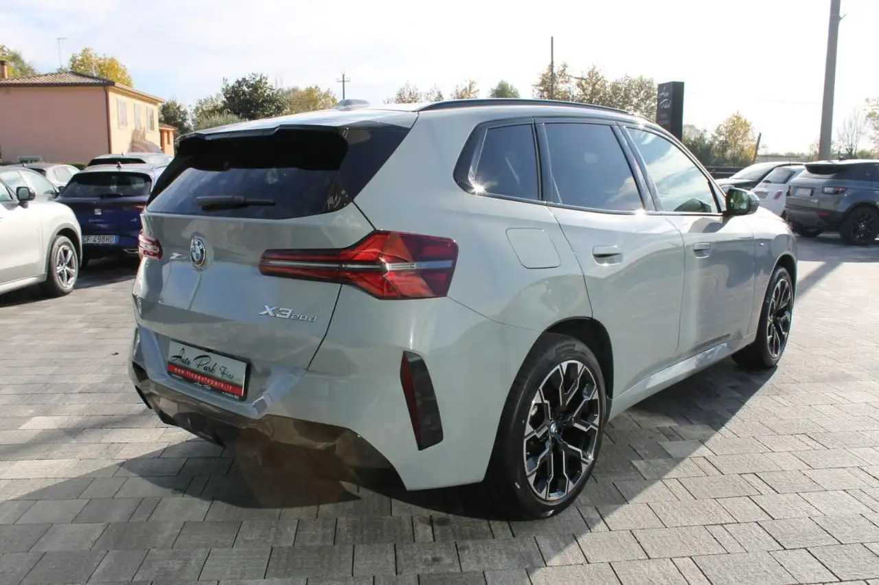 BMW X3 4
