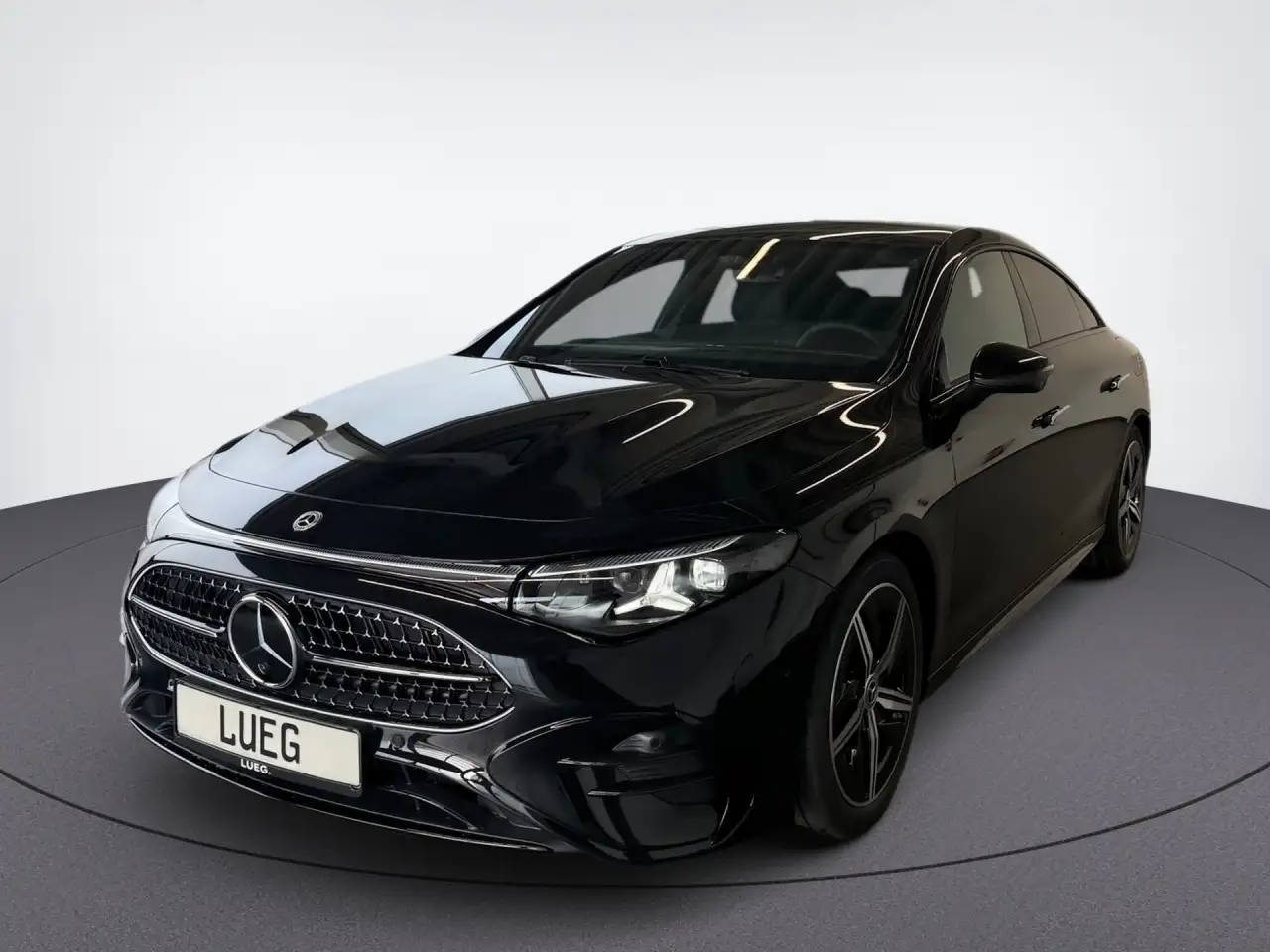 Mercedes-Benz CLA 200 2